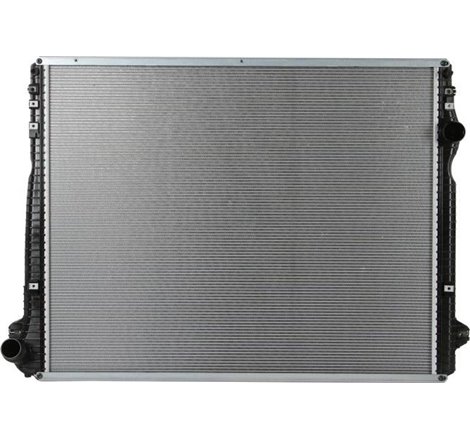 Radiator motor mediu EURO 6 SCANIA G II. L. P II. R II. S DC07.108-OC13.101 09.16- - Nissens-606322