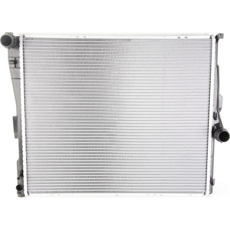 Radiator motor Automat. cu primele elemente potrivite BMW X3 E83 2.0-3.0D - Nissens-60803A