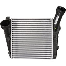 Supply air cooler AUDI Q7. PORSCHE CAYENNE. VW TOUAREG 3.0-3.0D 11.04- - Nissens-96611