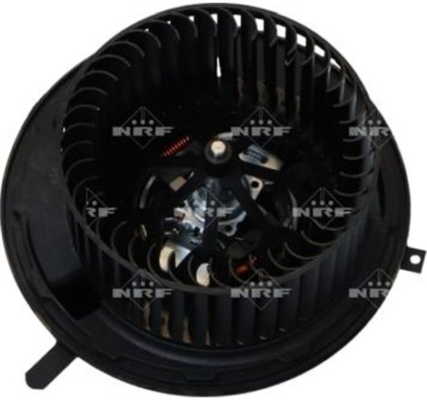 Suflanta de aer BMW 1 E81. 1 E82. 1 E87. 1 E88. 3 E90. 3 E91. 3 E92. 3 E93. X1 E84. X3 F25. X4 F26. Z4 E89 1.6-4.4 06.04-03.18 -