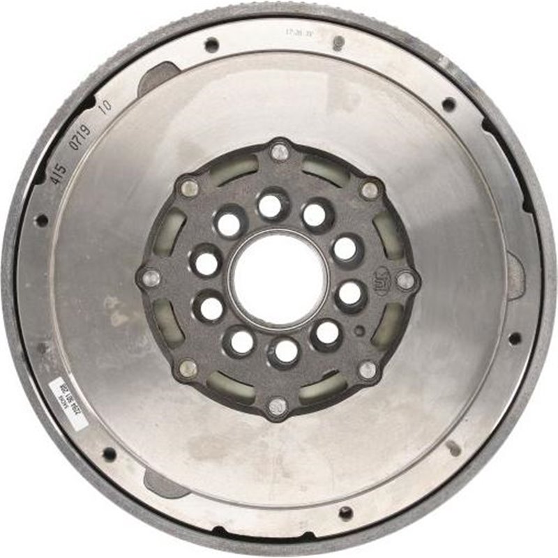 Volanta cu masa dubla 240mm. setul de montare lipseste VOLVO S60 II. S80 II. V60 I. V70 III. XC60 I. XC70 II 2.4D 08.07-02.17 - 