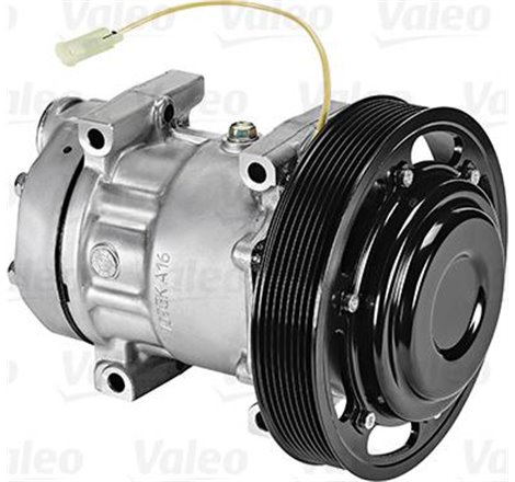 Compresor AC VOLVO FH. FH16. FM. FM II 09.05- - Valeo-813046