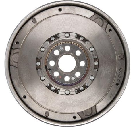 Volanta cu masa dubla manual cu kit de suruburi. fara placa de reglare a frictiunii. fara rulment de ghidare BMW 3 E46. 5 E39 2.