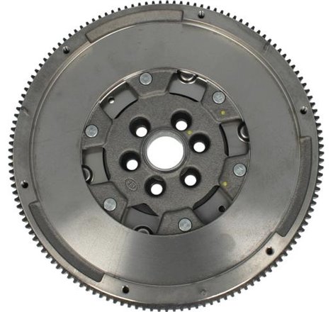 Volanta cu masa dubla manual fara kit de suruburi. fara placa de reglare a frictiunii. fara rulment de ghidare AUDI A3. TT. SEAT