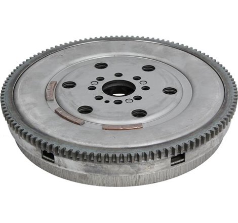 Volanta cu masa dubla en constant velocity cvt fara kit de suruburi. fara placa de reglare a frictiunii. fara rulment de ghidare